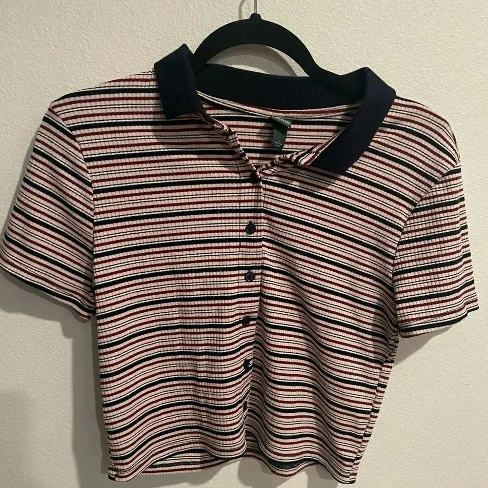 Wild‎ Fable white, cream, and magenta striped top size Small